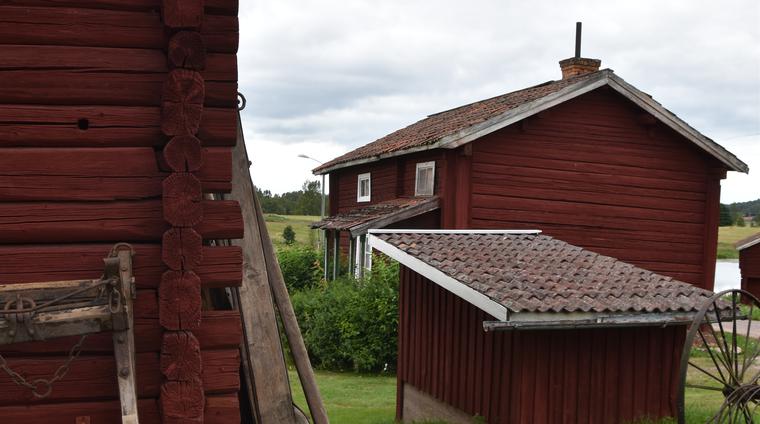 Ålderdomlig enkelstuga i Ytteråkerös västra del.